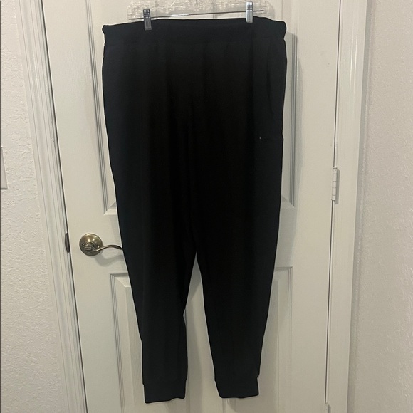 Spyder Men's Black Joggers - Picture 1 of 6